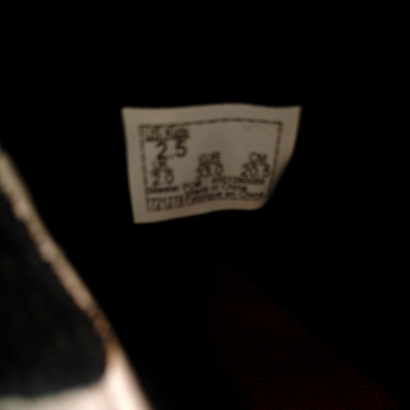 Vans x Disney Minnie Mouse Sneakers - Picture 6 of 6